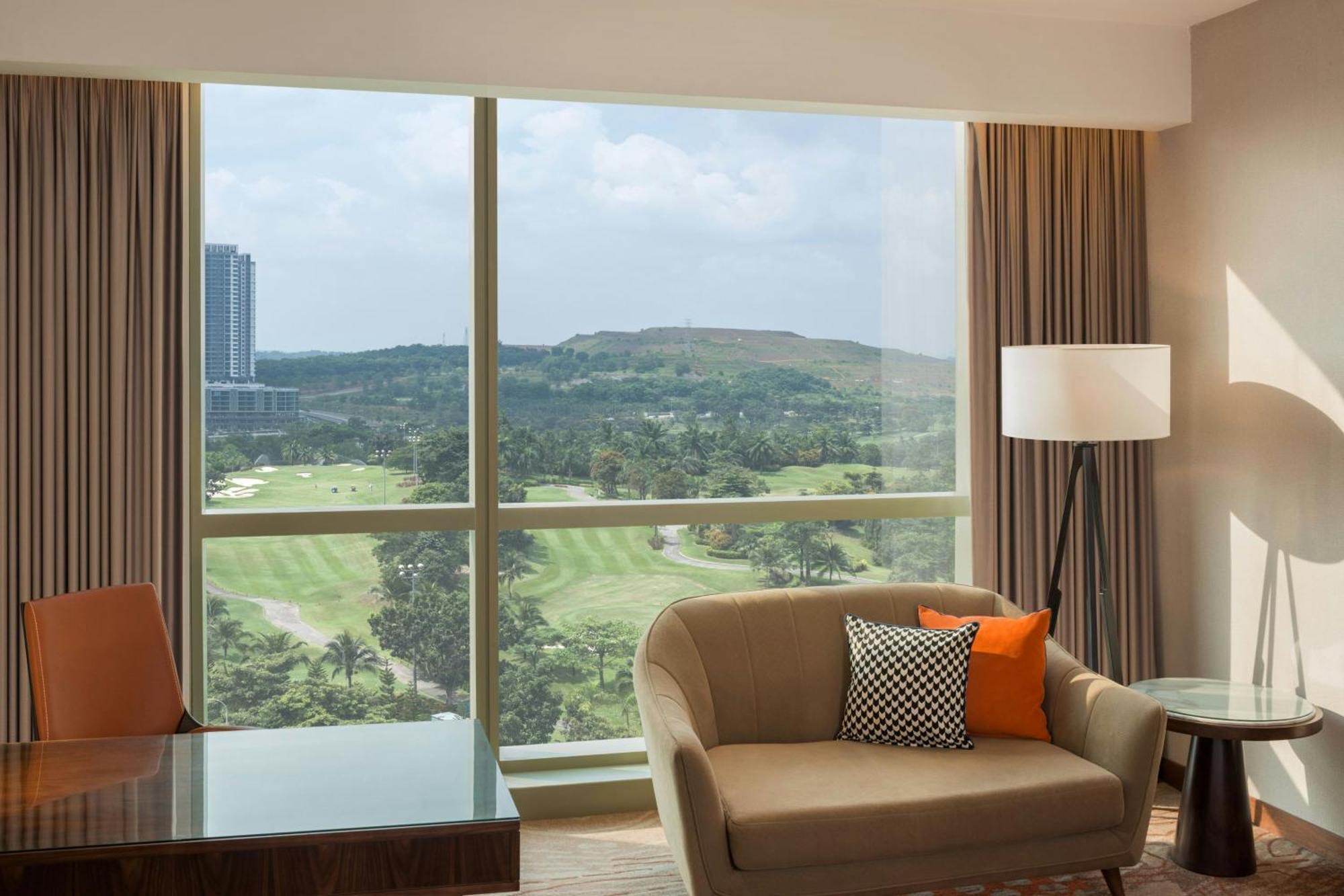 Le Meridien Путраджая Екстериор снимка