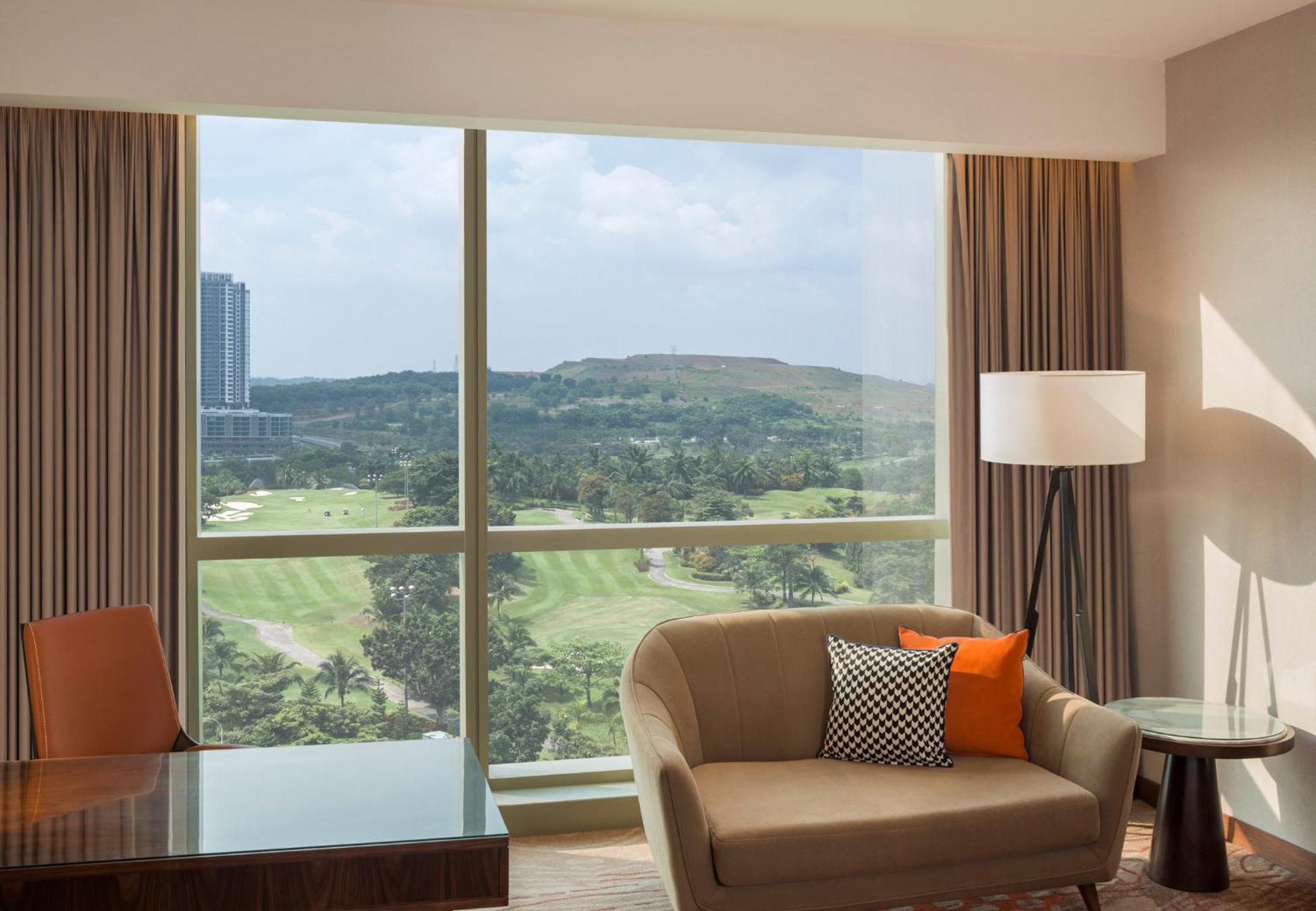 Le Meridien Путраджая Екстериор снимка